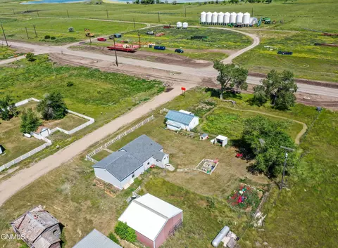 116 1st St, Appam, ND 58830 photo 7