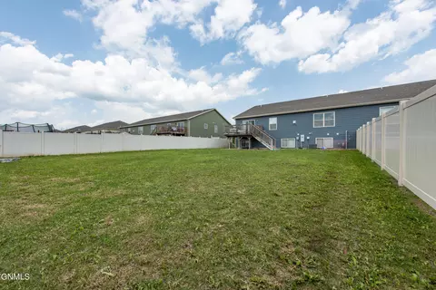 753 22nd Ave E, Dickinson, ND 58601 photo 48