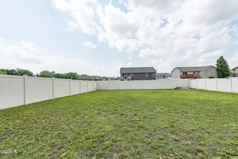 753 22nd Ave E, Dickinson, ND 58601 photo 52