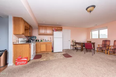 753 22nd Ave E, Dickinson, ND 58601 photo 35