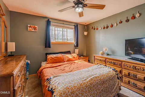 426 E Capitol Ave, Bismarck, ND 58501 photo 13