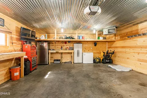 426 E Capitol Ave, Bismarck, ND 58501 photo 22
