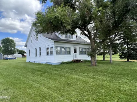3440 Co Rd 89, Hebron, ND 58638 photo 6