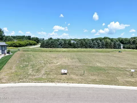 1808 Community, Bismarck, ND 58503