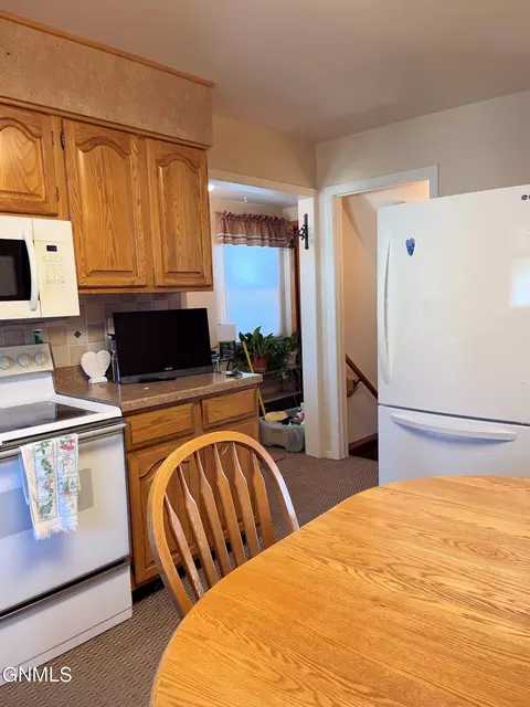 1510 9th Ave W, Williston, ND 58801 photo 17