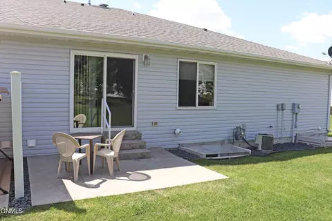 330 Calgary Ave, Bismarck, ND 58503 photo 54