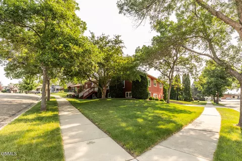 2003 Thompson St, Bismarck, ND 58501 photo 38
