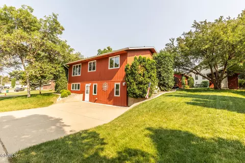 2003 Thompson St, Bismarck, ND 58501 photo 37