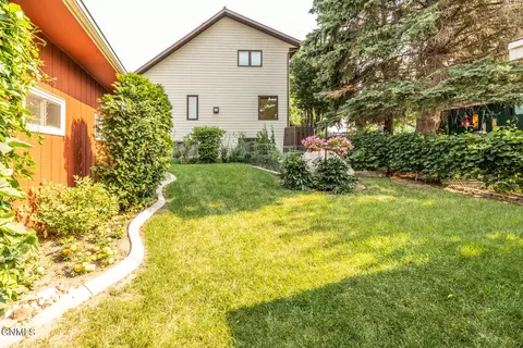 2003 Thompson St, Bismarck, ND 58501 photo 33