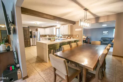 2417 Boulevard Ave E, Bismarck, ND 58501 photo 27