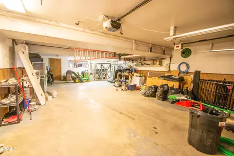 2417 Boulevard Ave E, Bismarck, ND 58501 photo 55