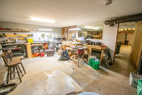 2417 Boulevard Ave E, Bismarck, ND 58501 photo 59