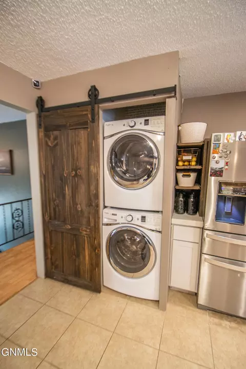 2417 Boulevard Ave E, Bismarck, ND 58501 photo 31