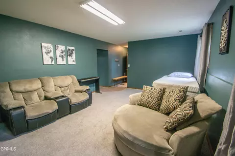 2417 Boulevard Ave E, Bismarck, ND 58501 photo 49