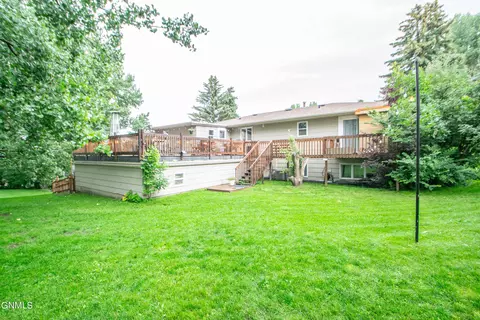 2417 Boulevard Ave E, Bismarck, ND 58501 photo 12