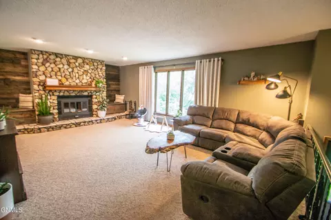 2417 Boulevard Ave E, Bismarck, ND 58501 photo 21