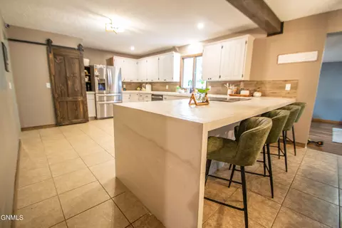 2417 Boulevard Ave E, Bismarck, ND 58501 photo 28