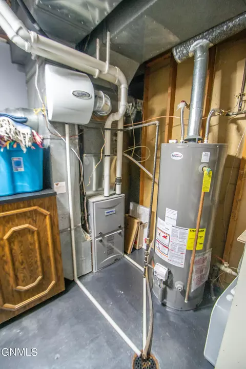2417 Boulevard Ave E, Bismarck, ND 58501 photo 54