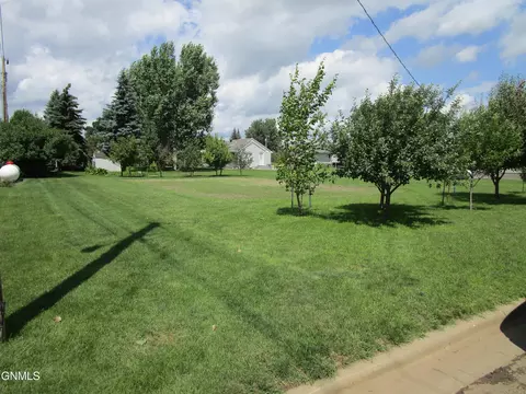 206 Dakota St S, Elgin, ND 58533 photo 29