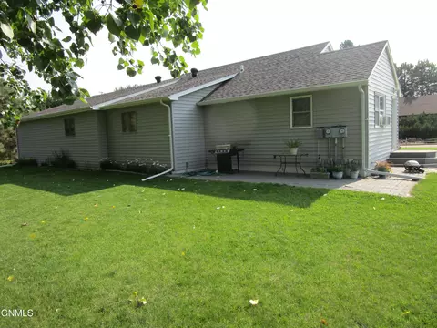 206 Dakota St S, Elgin, ND 58533 photo 24