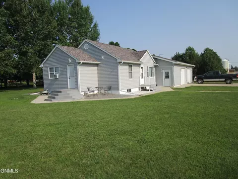 206 Dakota St S, Elgin, ND 58533 photo 23