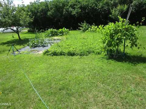 206 Dakota St S, Elgin, ND 58533 photo 28