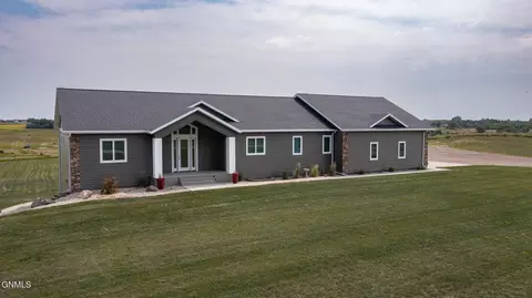 6403 Endicott Dr, Bismarck, ND 58503 photo 46