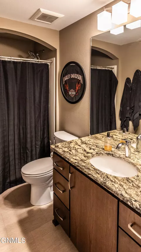 6403 Endicott Dr, Bismarck, ND 58503 photo 38