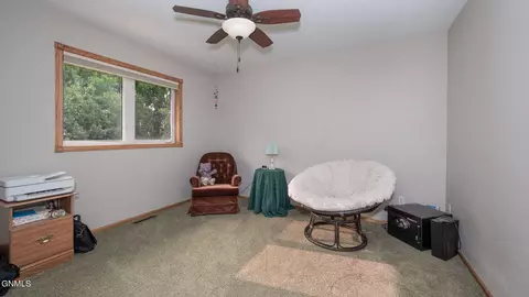 3709 Bottom Road Rd, Bismarck, ND 58504 photo 11