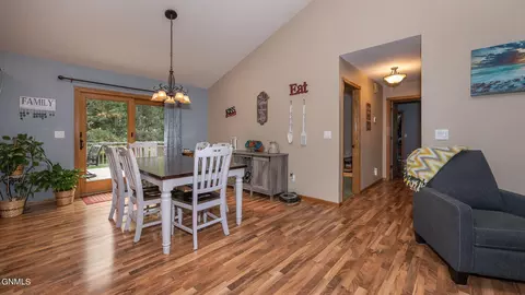 3709 Bottom Road Rd, Bismarck, ND 58504 photo 6