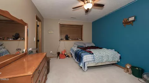 3709 Bottom Road Rd, Bismarck, ND 58504 photo 23