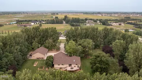 3709 Bottom Road Rd, Bismarck, ND 58504 photo 41