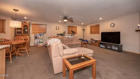 3709 Bottom Road Rd, Bismarck, ND 58504 photo 17