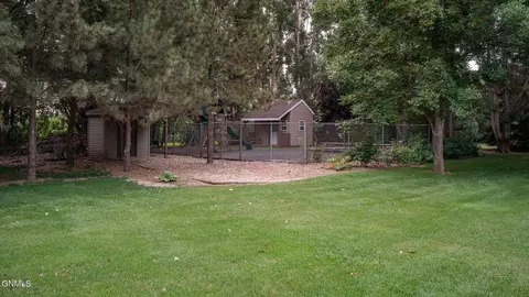 3709 Bottom Road Rd, Bismarck, ND 58504 photo 34
