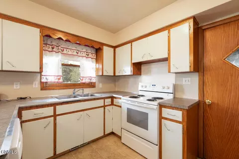 515 Gary Ave, Bismarck, ND 58501 photo 8