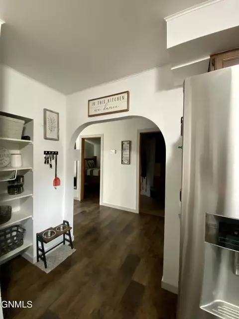 536 3rd Ave E, Dickinson, ND 58601 photo 13