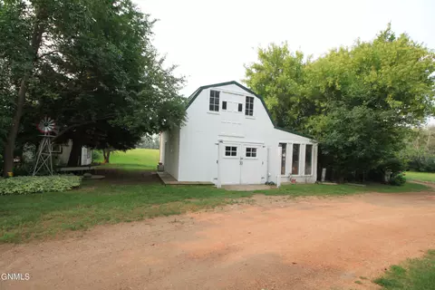3840 4th St SW, Stanton, ND 58571 photo 84