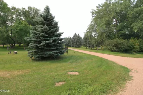 3840 4th St SW, Stanton, ND 58571 photo 7