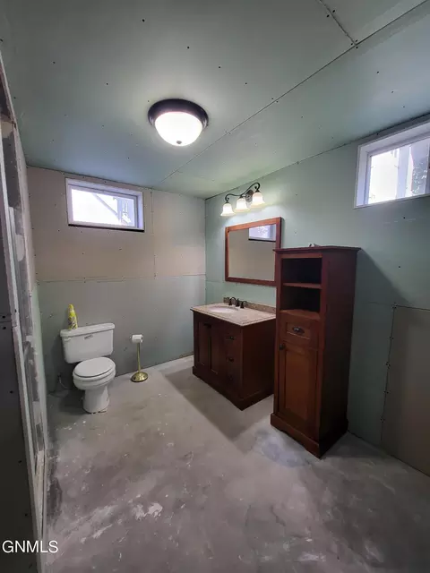 707 Main St, Williston, ND 58801 photo 19