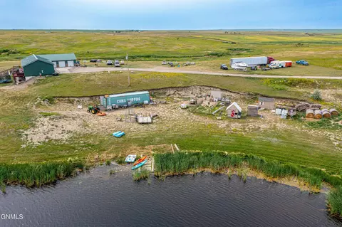 13906 61st St NW, Williston, ND 58801 photo 51