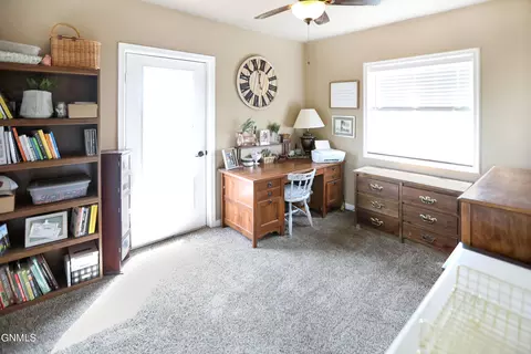 13906 61st St NW, Williston, ND 58801 photo 34