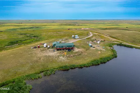 13906 61st St NW, Williston, ND 58801 photo 53