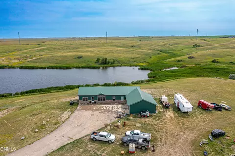 13906 61st St NW, Williston, ND 58801 photo 47
