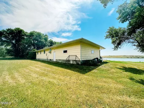 2673 52nd Ave NE, Maddock, ND 58348 photo 7