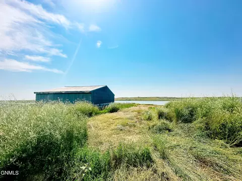 2673 52nd Ave NE, Maddock, ND 58348 photo 18