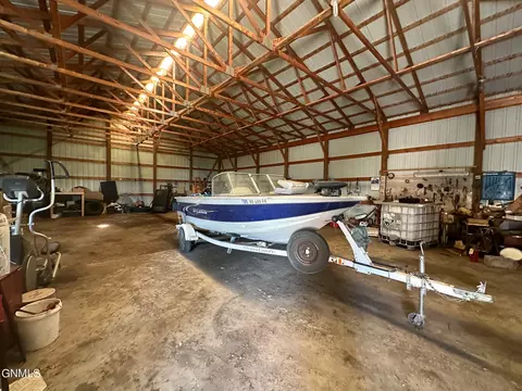 2673 52nd Ave NE, Maddock, ND 58348 photo 13