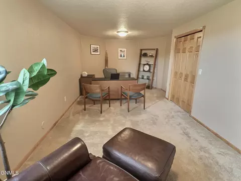 1269 Eagle Crest Loop, Bismarck, ND 58503 photo 60
