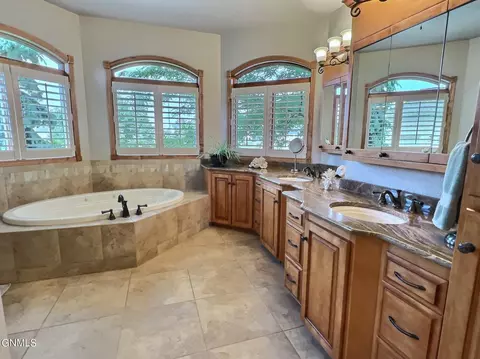 1269 Eagle Crest Loop, Bismarck, ND 58503 photo 32