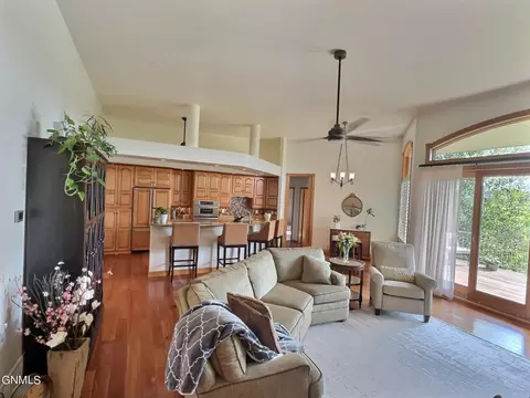 1269 Eagle Crest Loop, Bismarck, ND 58503 photo 12