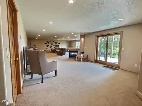 1269 Eagle Crest Loop, Bismarck, ND 58503 photo 55
